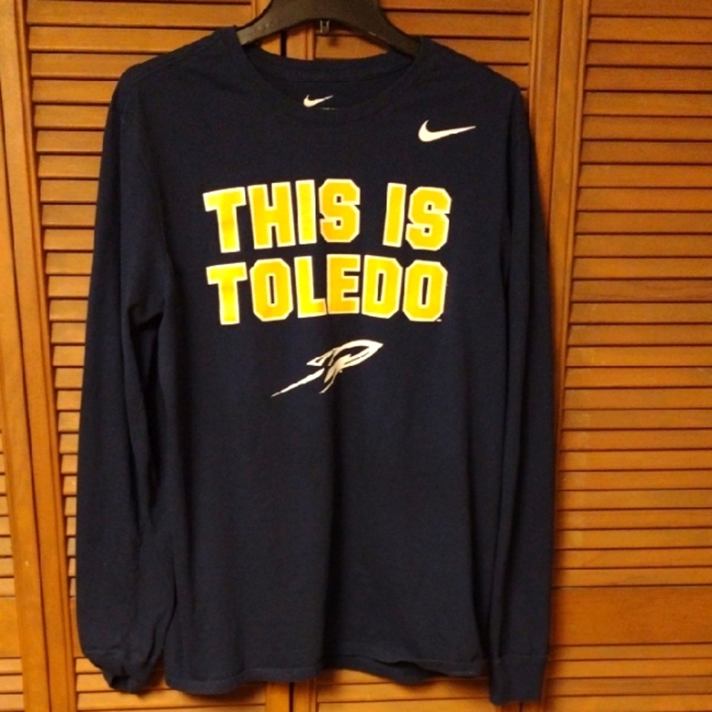 Nike Navy and Gold'This is Toledo' Long Sleeve Shirt Men's Lg.